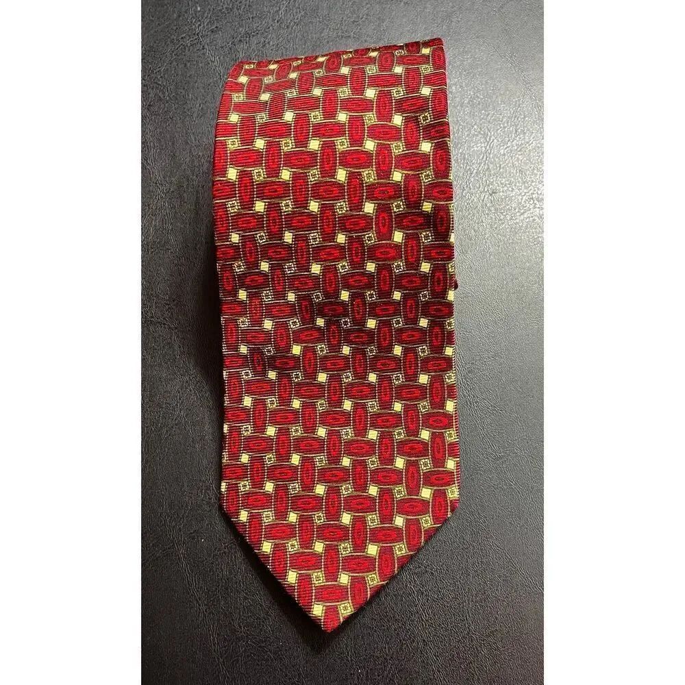 Brooks Brothers tie